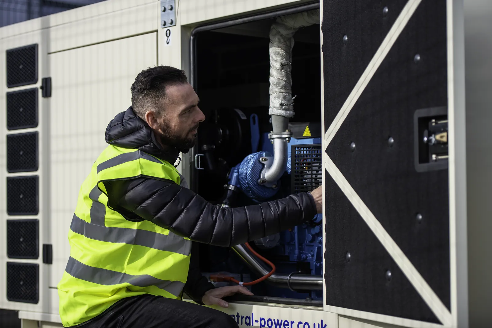 Generator commissioning before handover