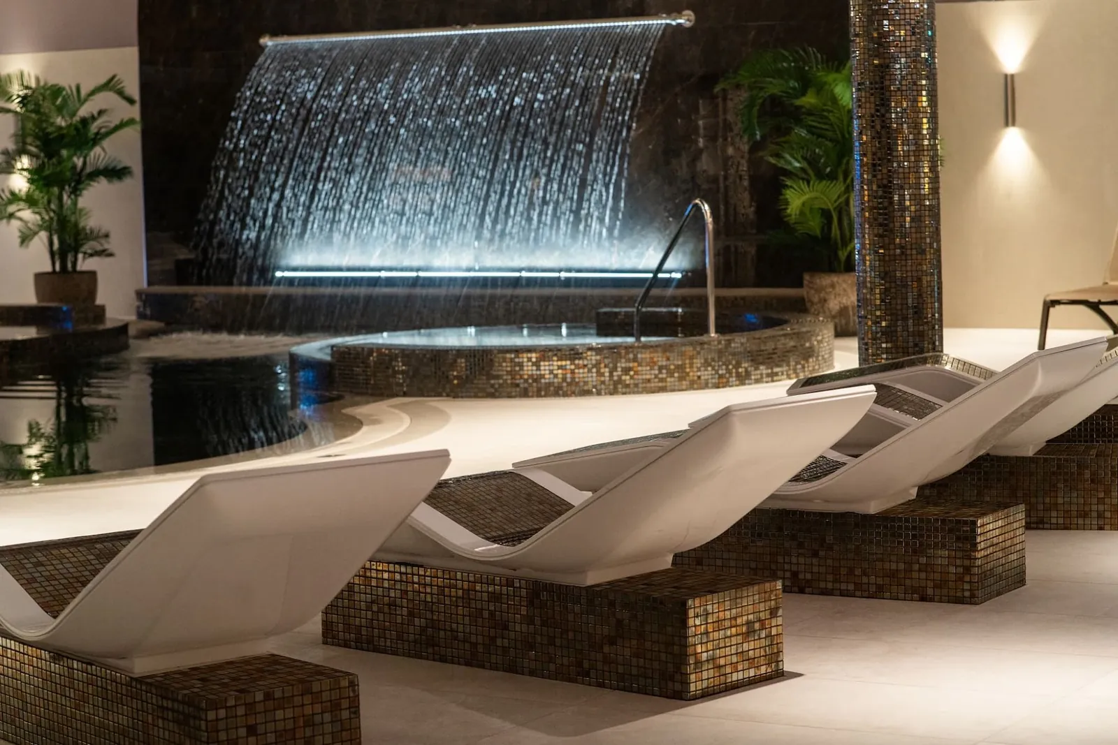 The Woodland Spa, heated loungers and waterfall